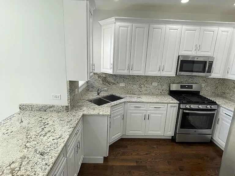 1718 N Richmond St #3 — Photo 10
