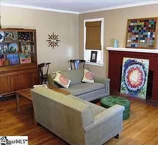 2nd image of 29 Idlewood Dr