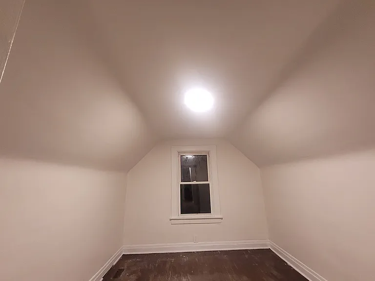 1803 Hervey Ave — Photo 13