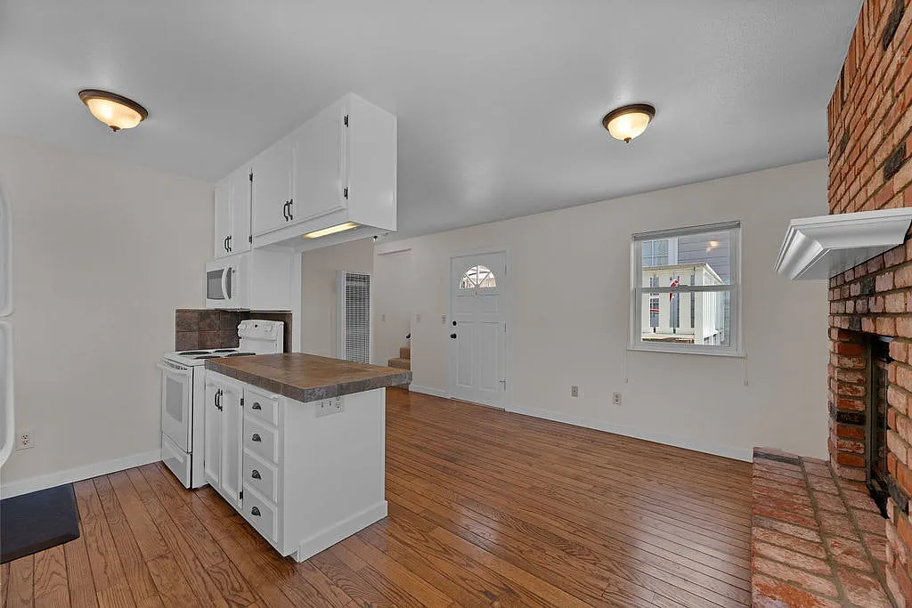 3506 28th Street #B — Photo 4
