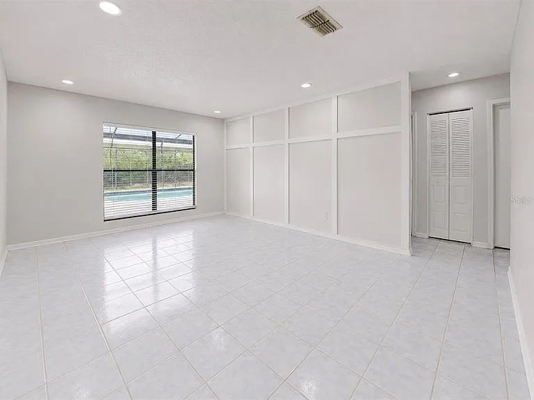 1431 Peachfield Dr — Photo 6