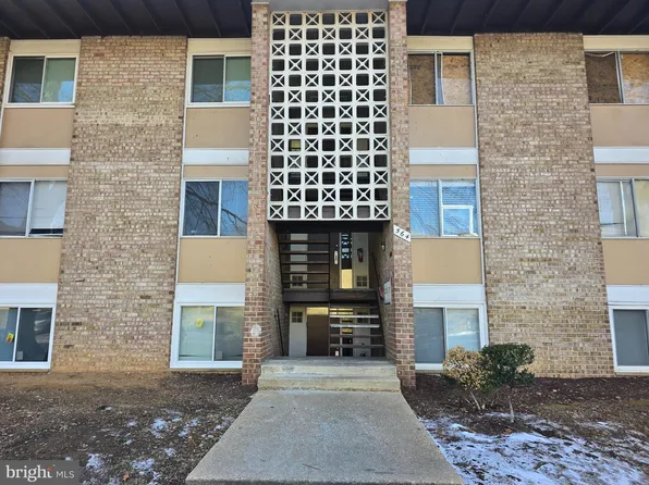 564 Wilson Bridge Dr #6765-D-2, Oxon Hill, MD 20745