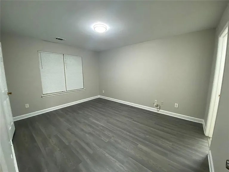 130 River Pointe Ct SW #132 — Photo 14
