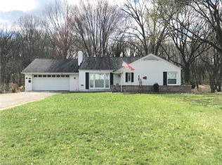 3432 Parkridge Cir NW, Canton, OH 44718