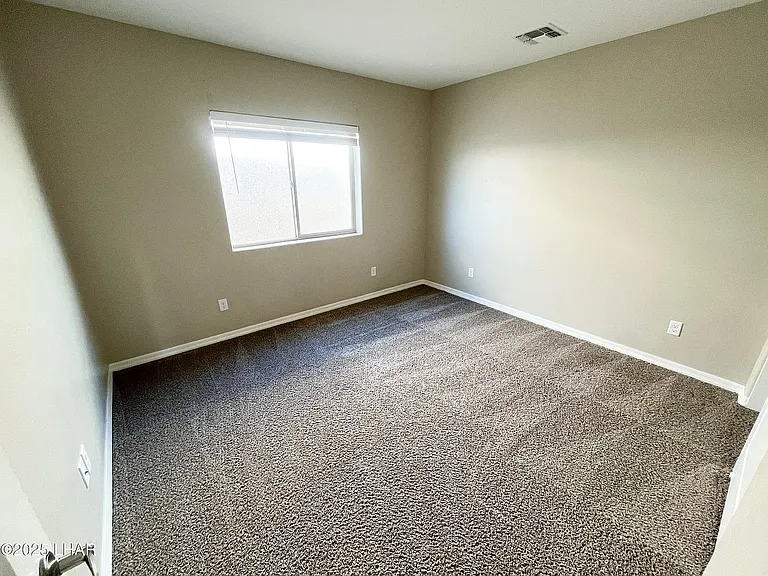 2831 Tonto Dr #B102 — Photo 7