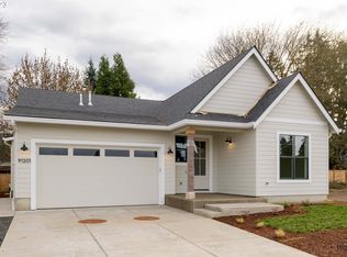 32771 Coburg Creek Dr, Eugene, OR 97408