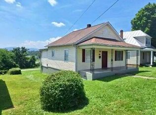 1628 Moorman Ave NW, Roanoke, VA 24017