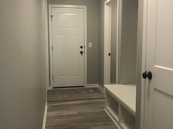 4th image of 8135 Nathan Ct
