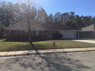 10653 Plummer Cir, Gulfport, MS 39503