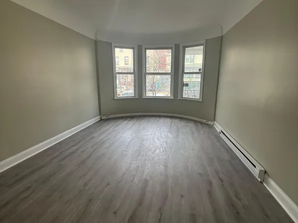 413 Summer Ave, Newark, NJ