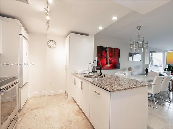 5th image of 10275 Collins Ave APT 527