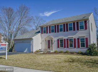 8410 Westpointe Dr, Fairfax Station, VA 22039