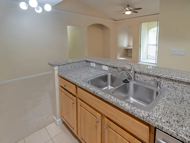 12016 Villanova Dr #111 — Photo 4