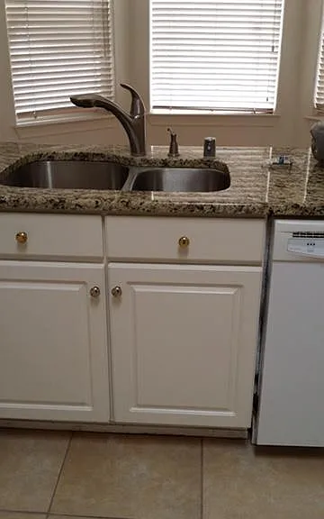 11904 Summertree Rd NE — Photo 5