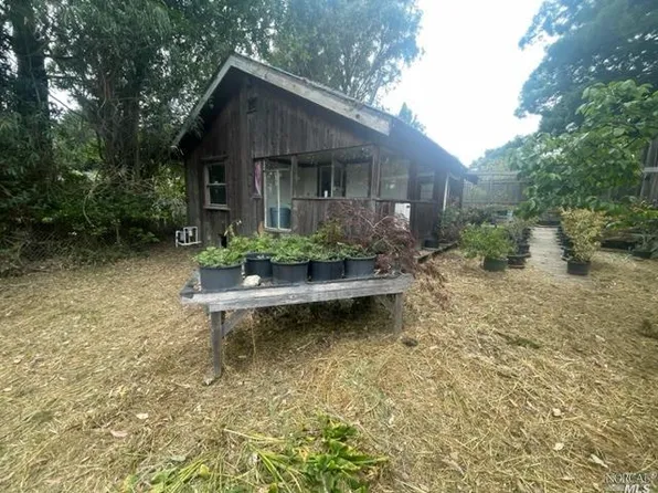 5130 Fairbanks Road, Sebastopol, CA 95472