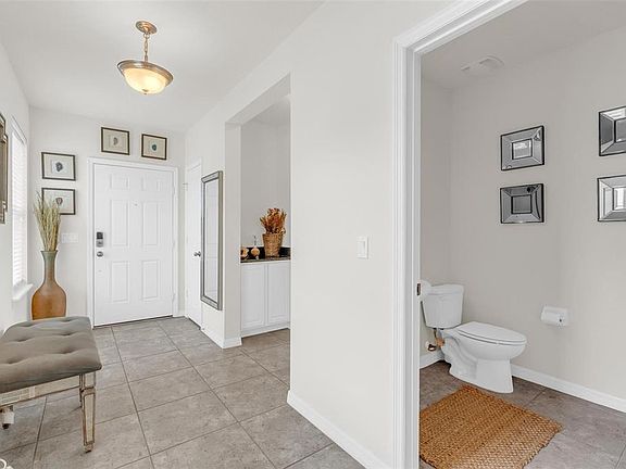 3rd image of 3390 MOUNT VERNON WAY