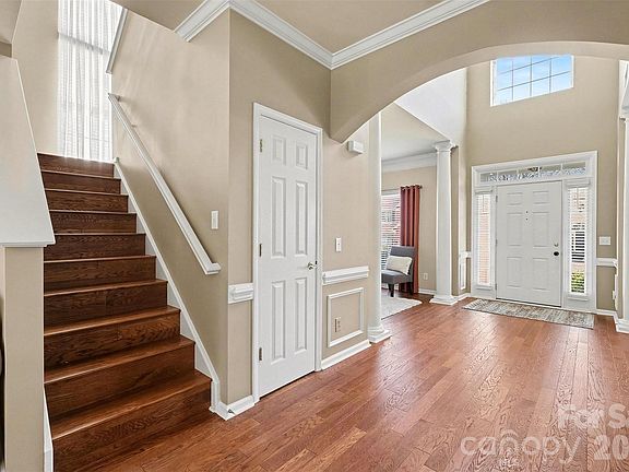 2nd image of 8119 Brookings Dr