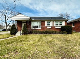 22801 Doremus St, Saint Clair Shores, MI 48080
