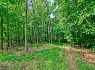 40338 Foxfield Ln, Leesburg, VA 20175