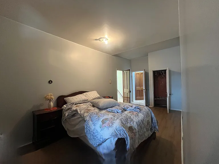 22 S Highland Ave — Photo 14