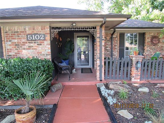 2nd image of 5102 Vera Cruz Dr