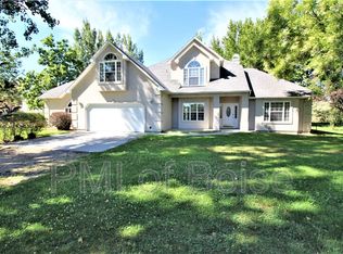 85 S Linder Rd, Eagle, ID 83616