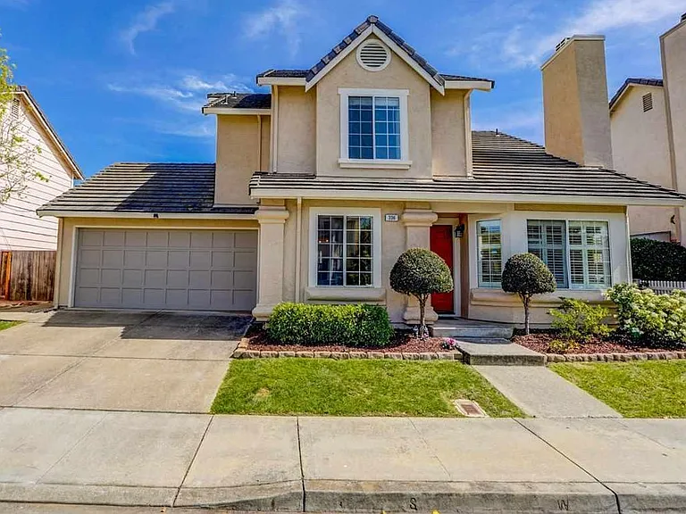 336 Rivercreek Dr — Photo 1