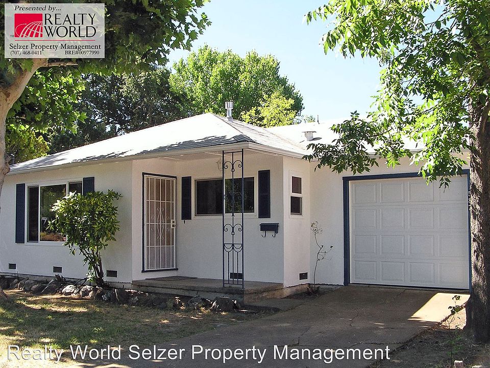 1st image of 587 Stella Dr