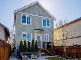 4327 Perry St, Vancouver, BC