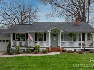 208 S 1st Ave, Maiden, NC, 28650