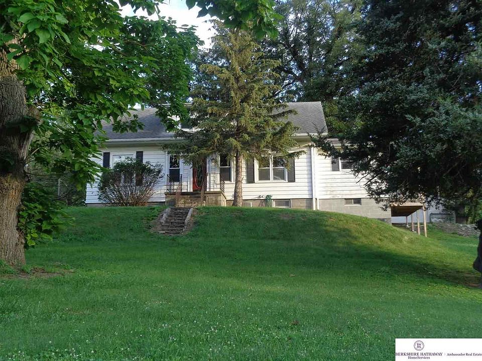 1st image of 608 Koop Ave