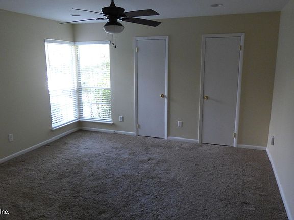 2nd image of 8574 Sturbridge Cir W