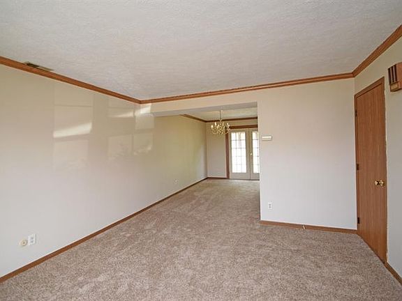 5th image of 4405 Bonita Dr #9