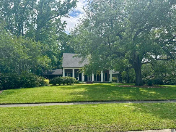 910 Woodgate Blvd, Baton Rouge, LA 70808