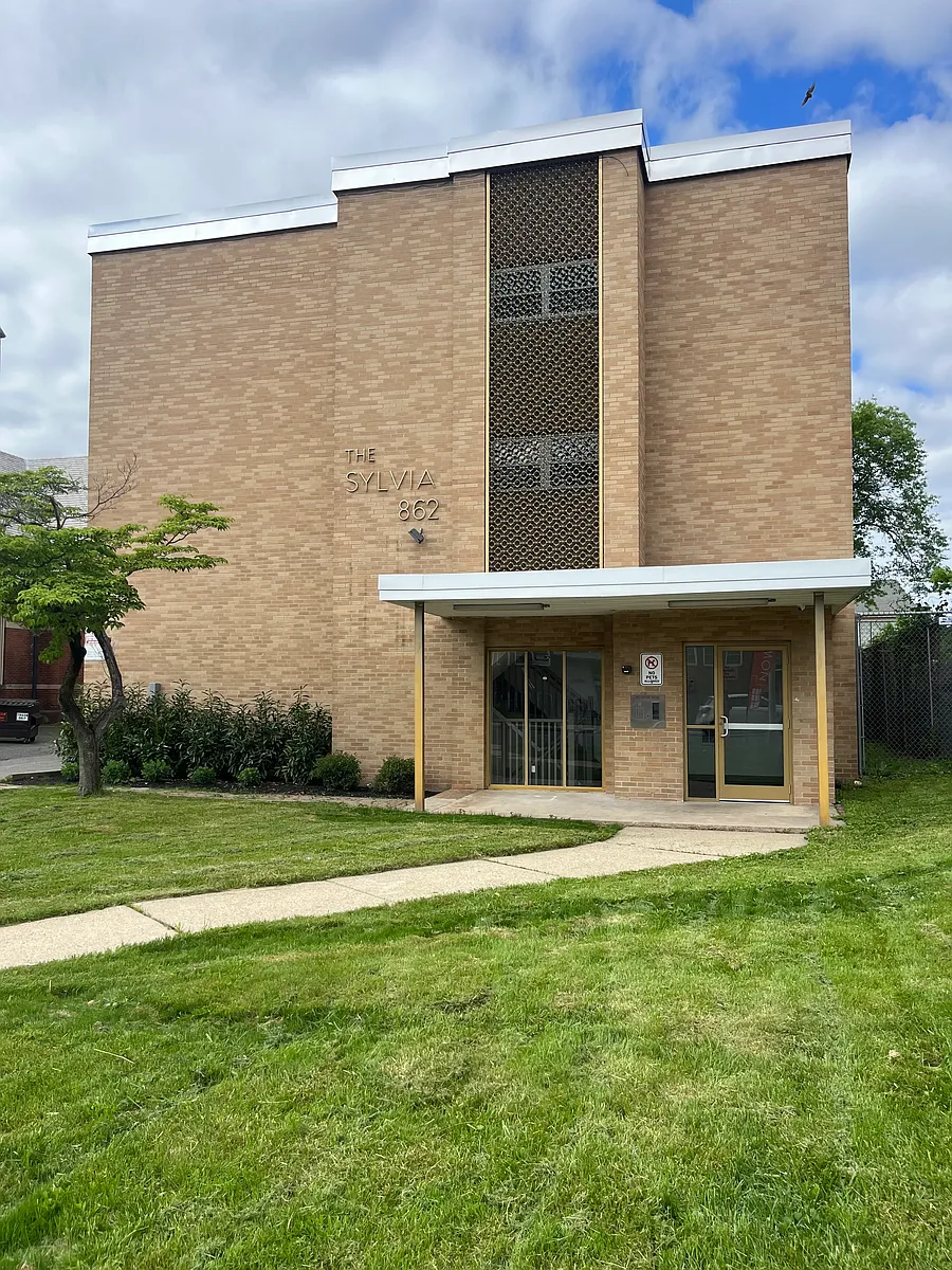 Building Photo - Sylvia Apartments