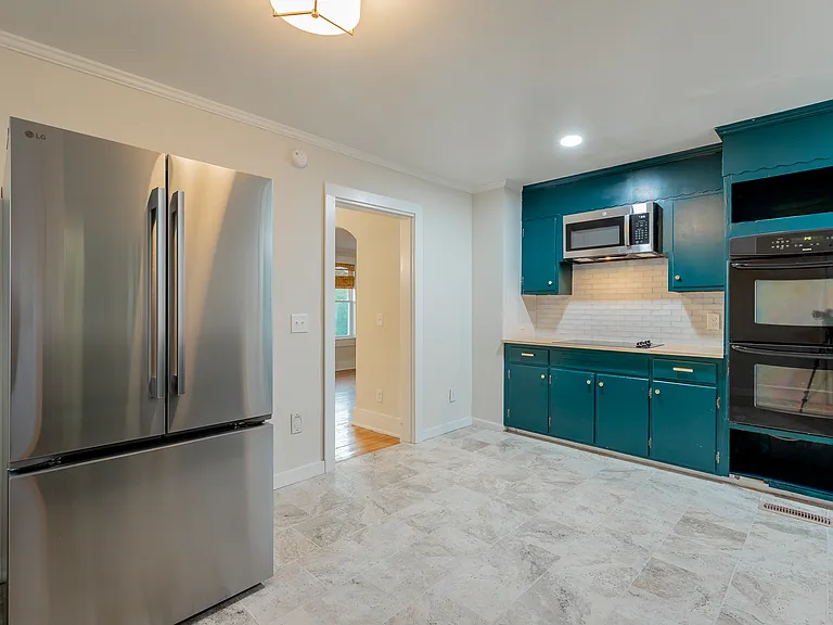 516 Moonhollow Ln — Photo 16
