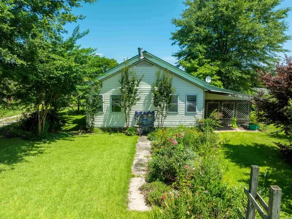 550 Medlock Rd, Batesville, AR 72501