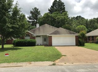 115 Cedar Ln, Chandler, TX 75758