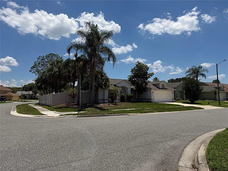 14601 Eagles Crossing Dr — Photo 8