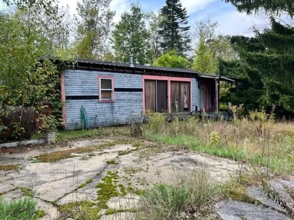 36 NH Route 107, Epsom, NH 03234