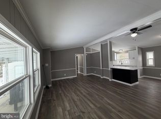 135 Cowhide Cir, Middle River, MD