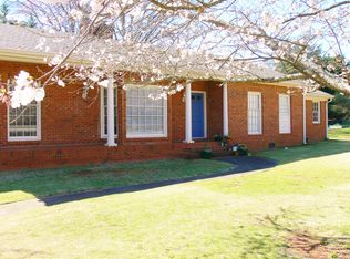 11740 Houze Rd, Roswell, GA 30076