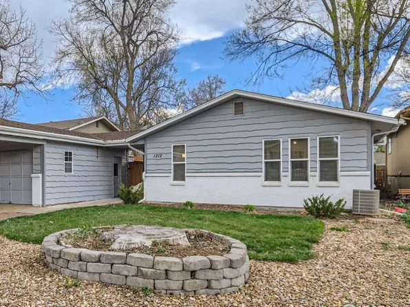 1312 Woodcrest Ct, Fort Collins, CO 80526