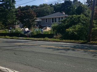 80 Newton St, Brookline, MA 02445