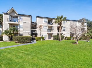 1964 Lake Atriums Cir APT 160, Orlando, FL 32839