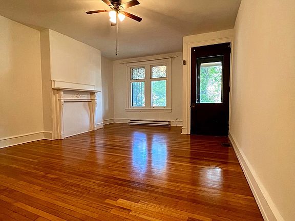 3rd image of 5040 Larchwood Ave