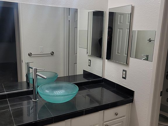 5th image of 3520 Lebon Dr #3529
