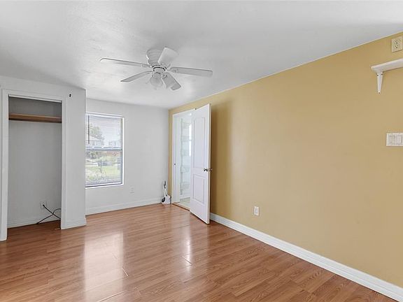 4th image of 2218 Arbor St #C