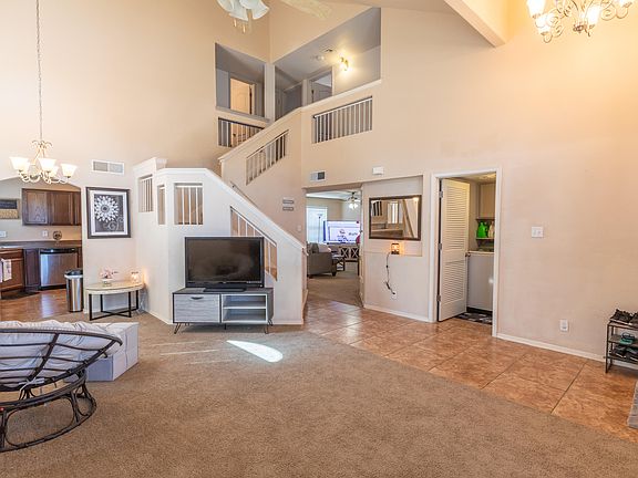 5th image of 12612 Wolf Berry Dr