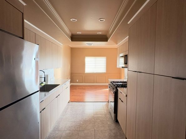 (undisclosed Address)